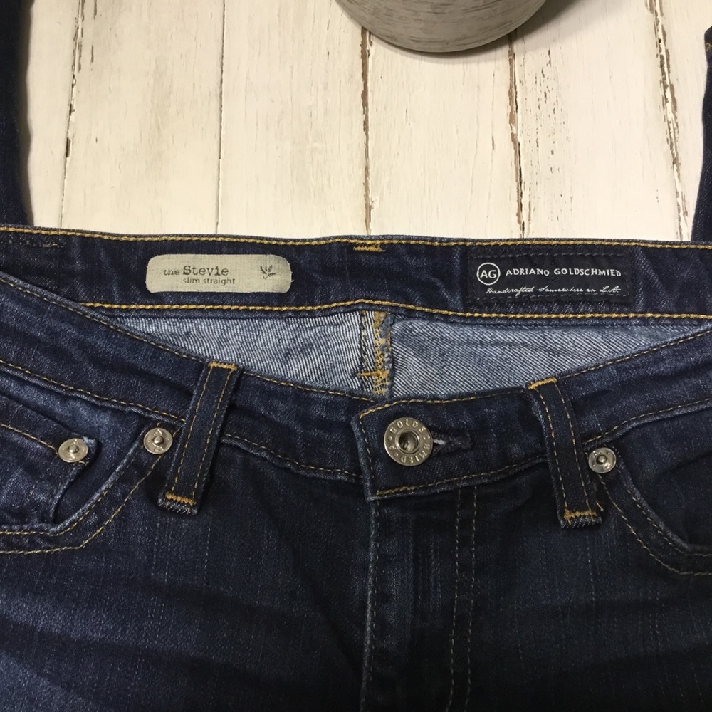AG the Stevie slim straight jean - Picture 4 of 8